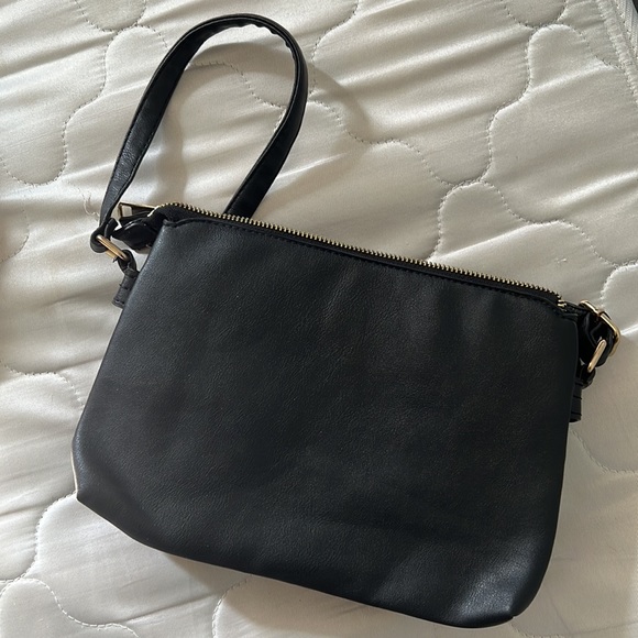 Crossbody - Picture 2 of 3